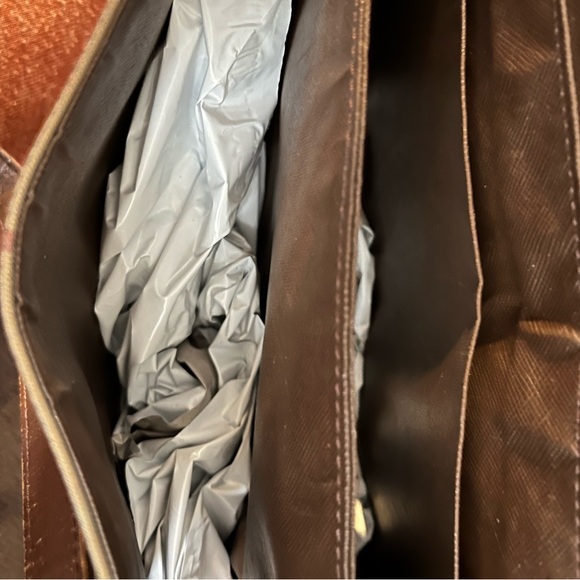 Burberry Brown Plaid Shoulder Bag It Has 2 Small Faded Marks On It - Picture 11 of 12